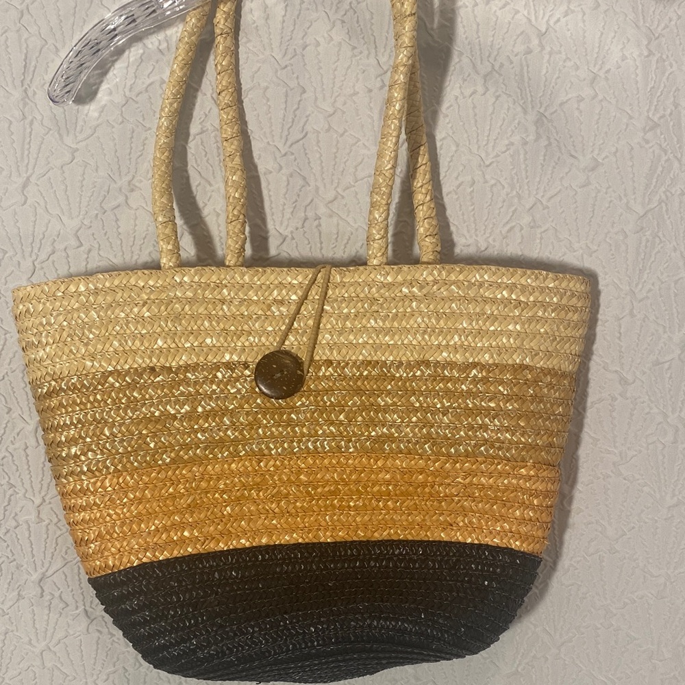 Cabela's Tan and Black Woven Tote New. Never used. Beach Summertime BBQ Picnics